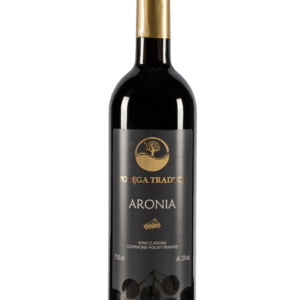 Wino Potęga Tradycji Aronia czerwone półwytrawne